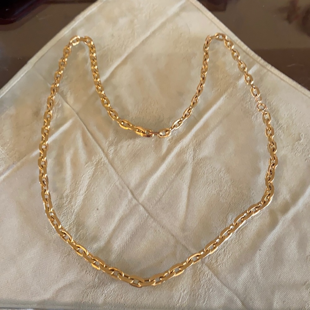 Chain necklace